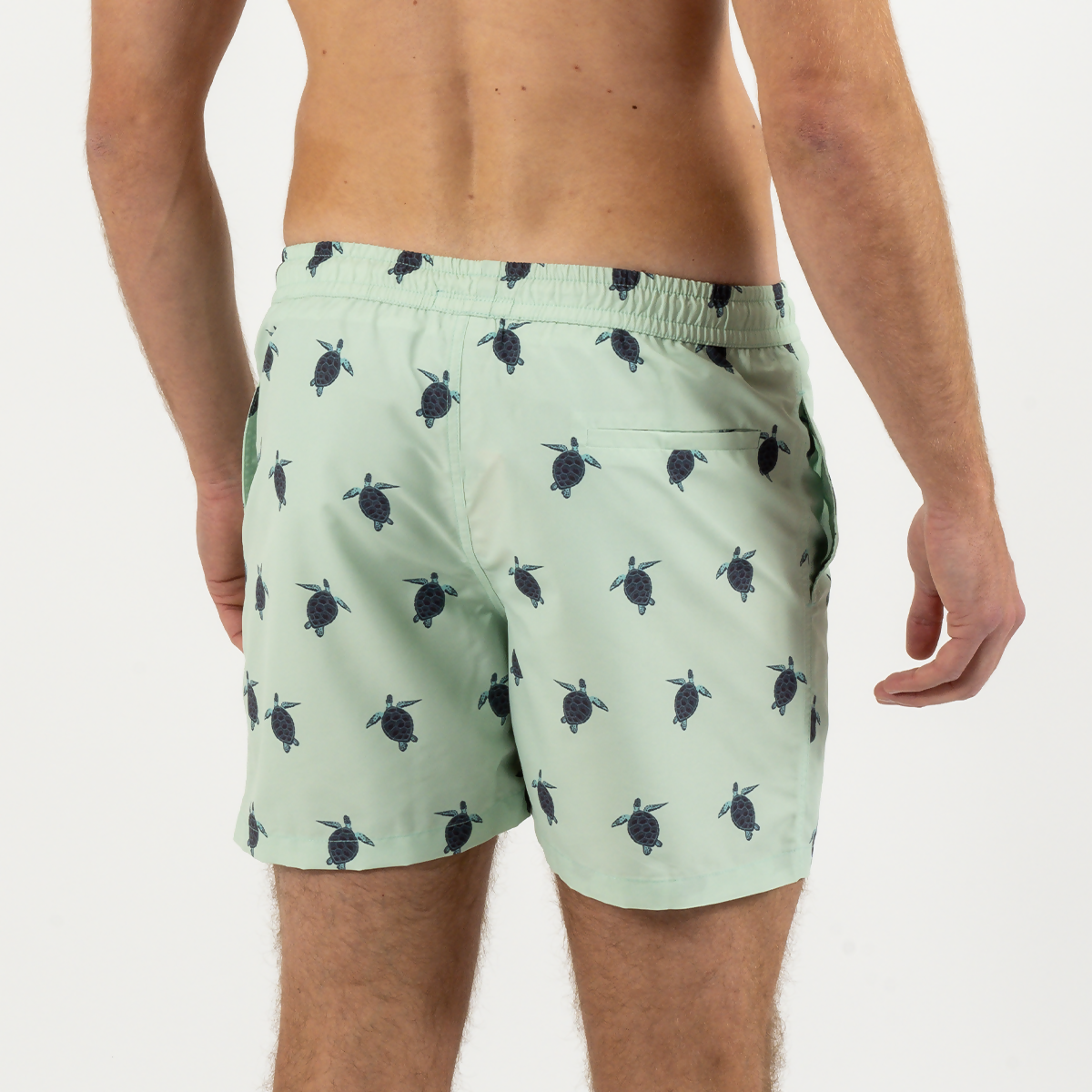 maillot-de-bain-homme-vert-motif-tortue-dos