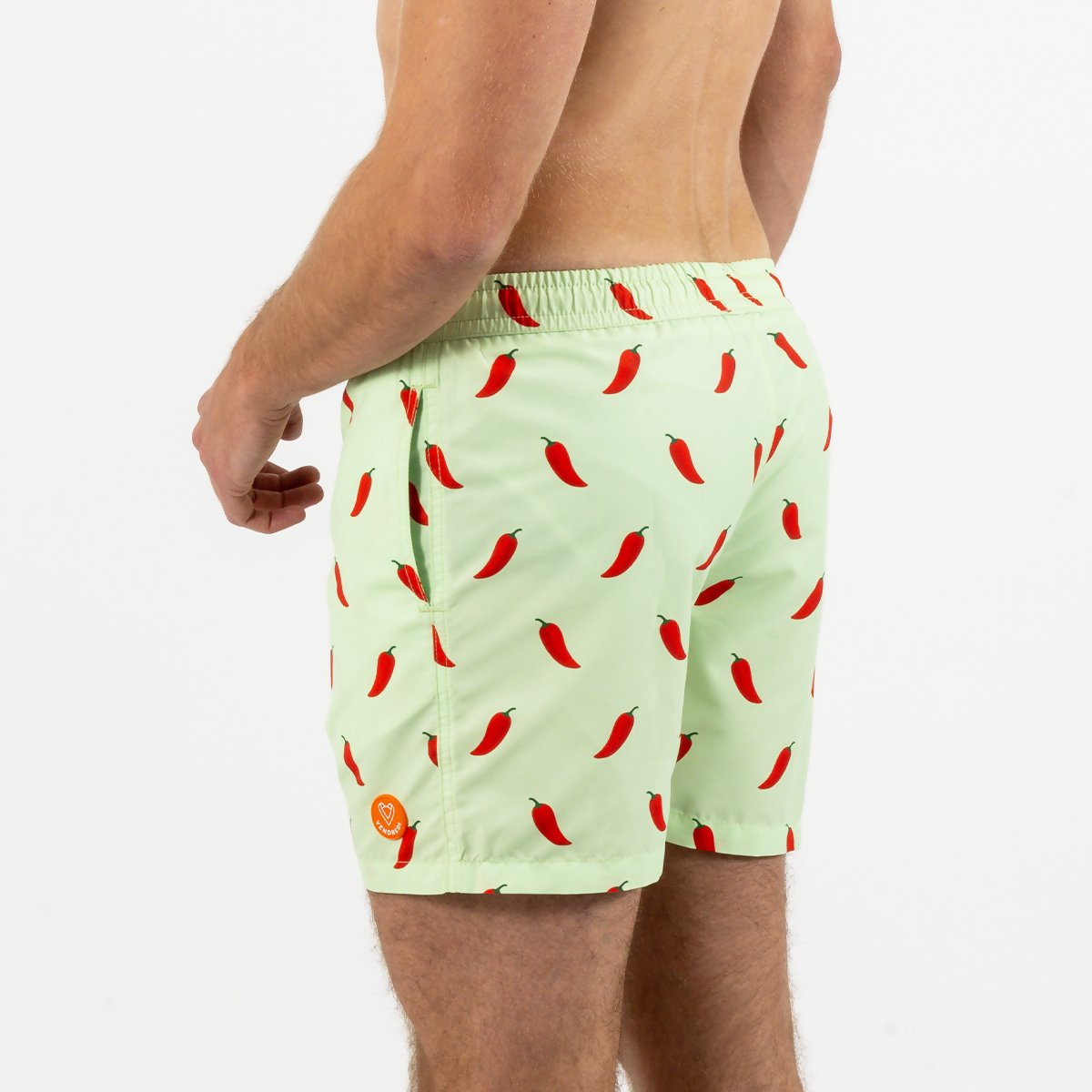 maillot-de-bain-homme-vert-motif-piment-dos2